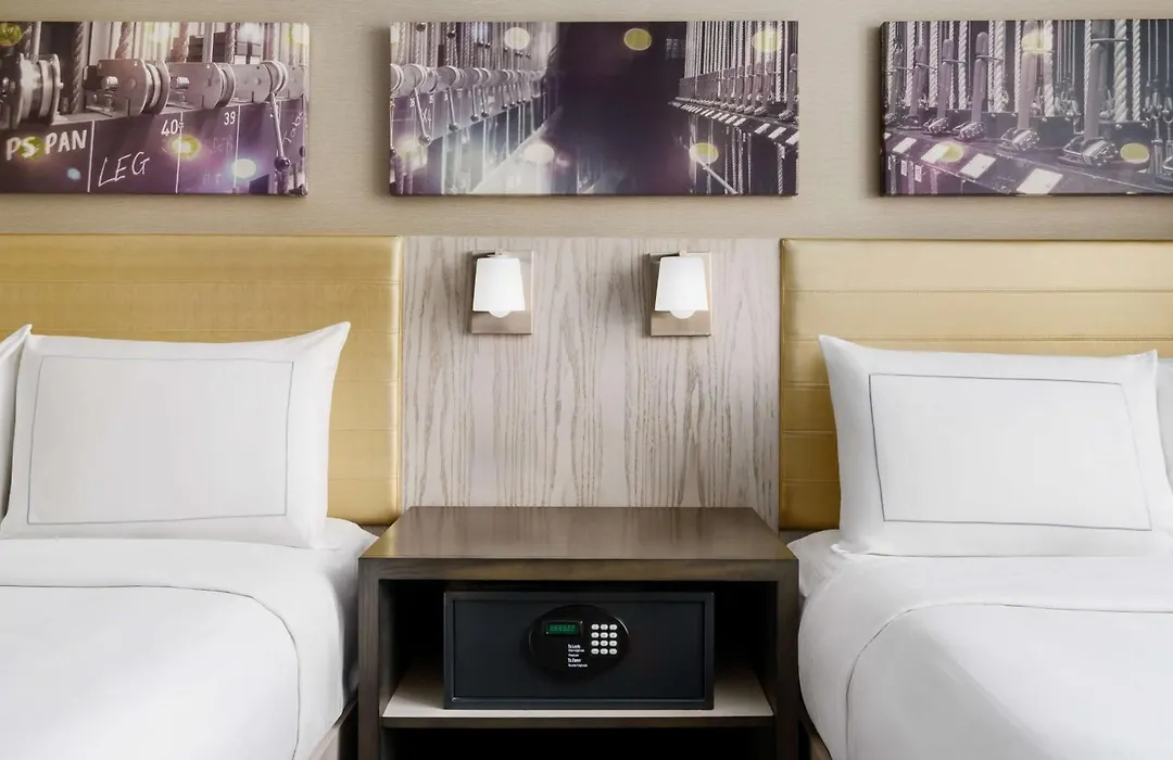 Doubletree By Hilton New York Times Square West-1